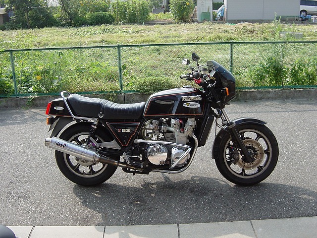 Amazon.co.jp: レア ニットー NITTO 1/8 カワサキ Z1300